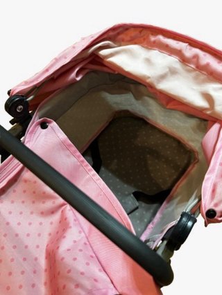 Carrito de muñecas Eurekakids rosa
