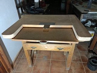 Mesa de Joyero con cajones