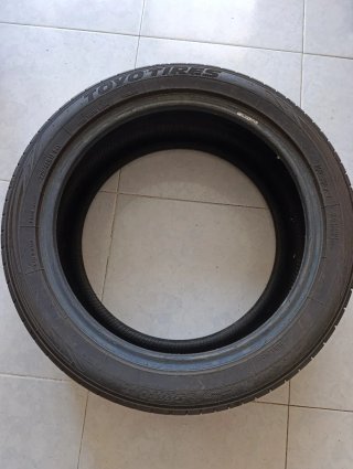 Neumático Toyotires Centurato 225/45 R17