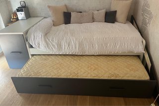 Letto a castello con scrivania ausiliaria