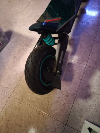 Patinete Eléctrico Cecotec Bongo Y65