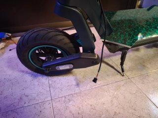 Patinete Eléctrico Cecotec Bongo Y65