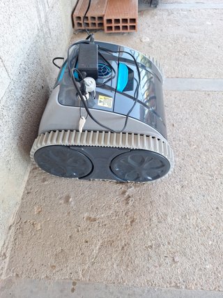 Robot Limpiafondos Wybot Osprey 700 Max