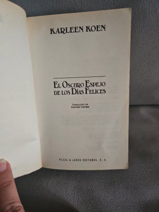 2x1 El Oscuro Espejo de los Dias Felices