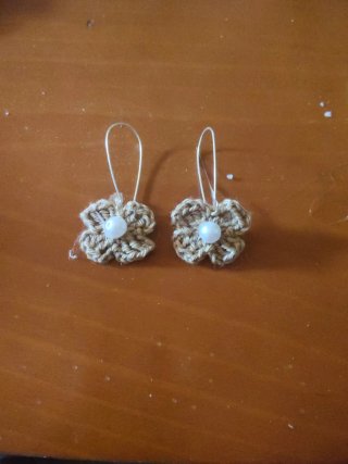Pendientes flor hechos a mano con perla