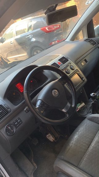 Volkswagen Touran 2010
