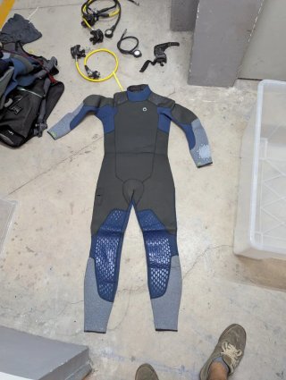 Traje de neopreno 5mm como nuevo