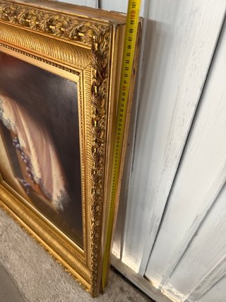 Cuadro pintado con marco antiguo