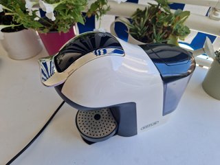 Cafetera Dolce Gusto