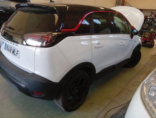 Opel Crossland 2023 GS 1.2 GAS mt6 ss