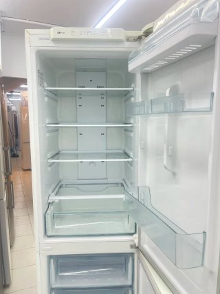 Nevera blanca marca  Haier 6 meses garantía