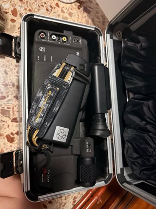 Videocámara Philips SVHSC 625 Explorer