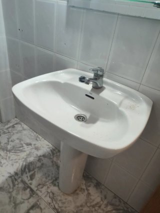 2 Lavabos + 1 Water Porcelana