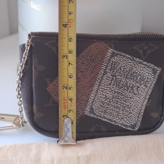 MONEDERO LLAVERO LOUIS VUITTON