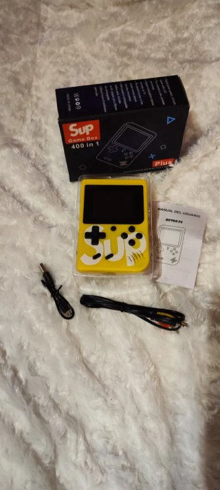 consola de videojuegos retro con 400 juegos