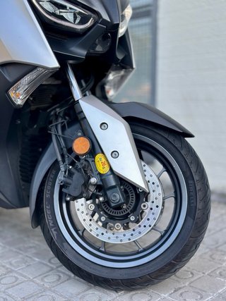 Yamaha XMAX 400 2018 IMPECABLE