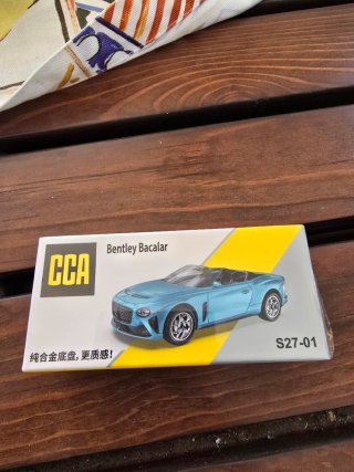 Modellino Bentley Bacalar CCA 1:64