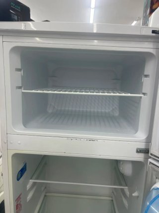 Nevera marca  Beko Blanca con garantia transporte