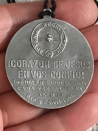 ANTIGUA MEDALLA RELIGIOSA SAGRADO CORAZÓN AÑO 1906