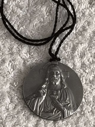 ANTIGUA MEDALLA RELIGIOSA SAGRADO CORAZÓN AÑO 1906