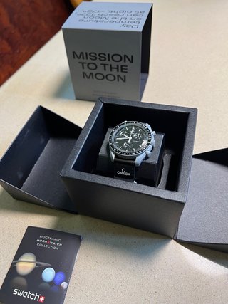 Omega Moonswatch Mission to the Moon