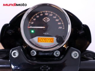HARLEY DAVIDSON STREET ROD 750 ABS