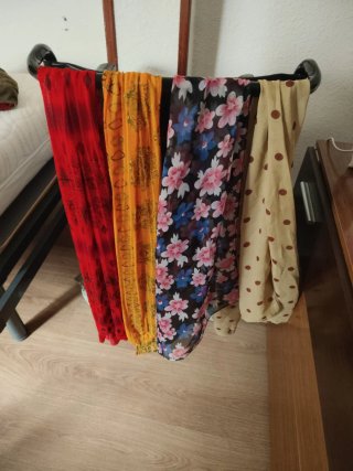 Pañuelos estampados y lunares