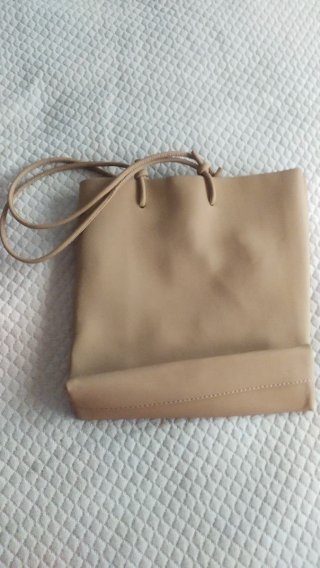 Bolso pequeño de hombro Zara engomado beige