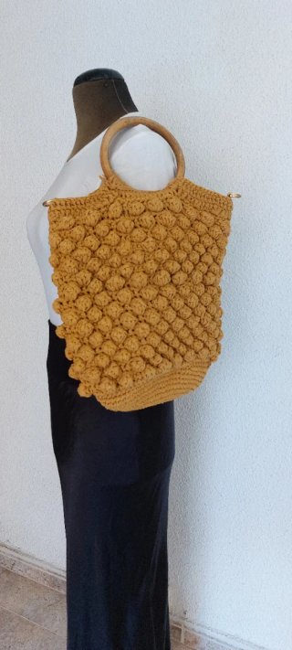 Bolso tejido Zara