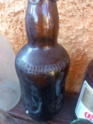Lotto di Bottiglie Antiche di Birra e Bevande