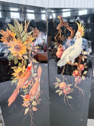 Biombo antiguo lacado pintado