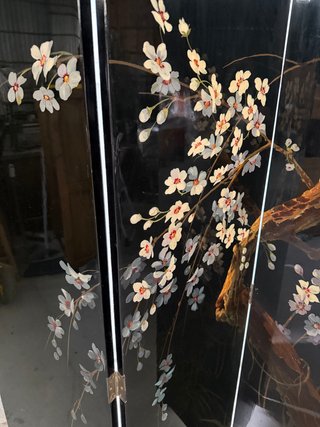 Biombo antiguo lacado pintado