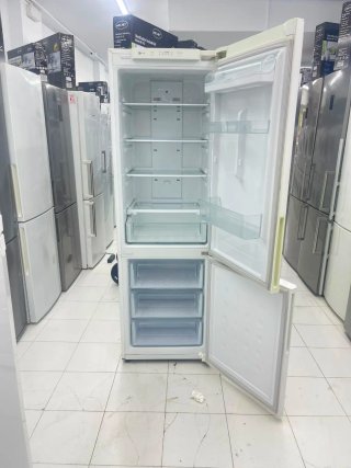 Nevera marca  Samsung con garantía transporte