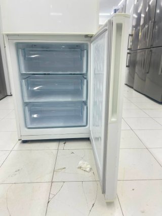 Nevera marca  Samsung con garantía transporte