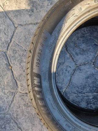 4 Neumáticos Michelin 195/55R16 91H