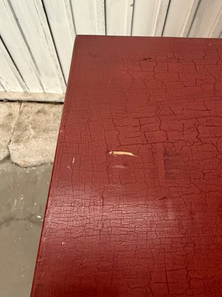 Mesita auxiliar oriental roja