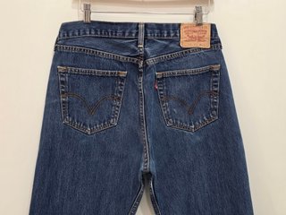 Jeans Levi's 751 Regular Fit W36 (2005)