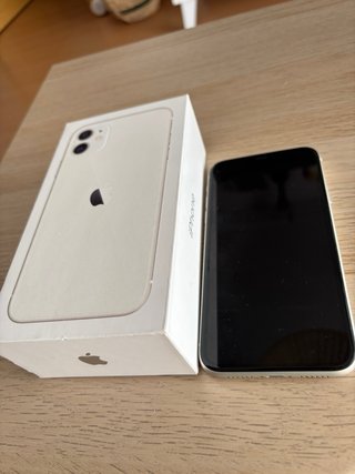 iPhone 11 Apple