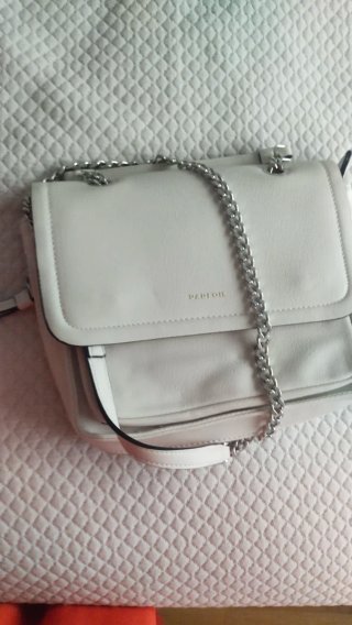 Bolso Parfois blanco roto con cadena