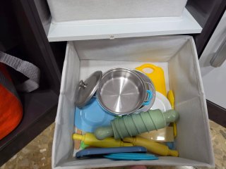 Cocina de juguete con accesorios