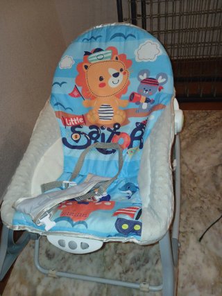 Hamaca para bebé con diseño de león marinero