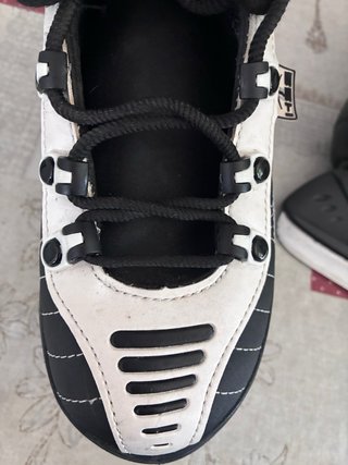 Pattini da ghiaccio freestyle nero/bianco. Taglia 40