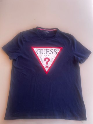 Camiseta Guess Hombre Azul Talla XL. Buen estado
