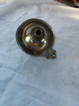 Embudo de plata antiguo para vino