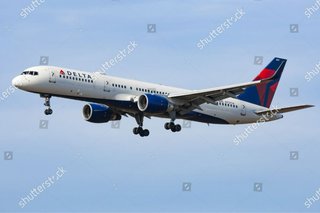 Avión Boeing 757-200 DELTA Herpa 1:500