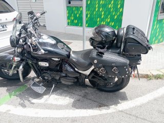 Suzuki Intruder M800 Negra