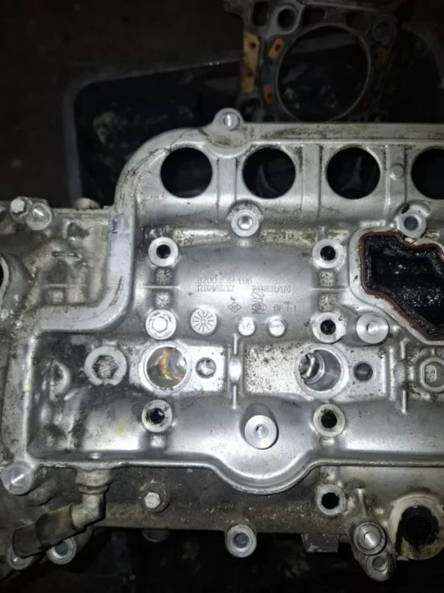 Culata Renault 2.0 DCI M9R