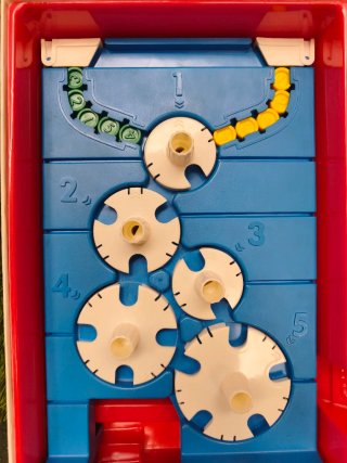 Juego de mesa MB COMBI 5-2-5 (1983)