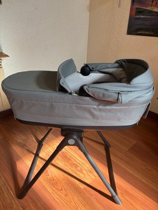 Capazo Inglesina con patas fijas