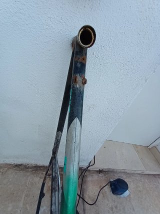Cualquier equipo de bicicleta y moto también otro
